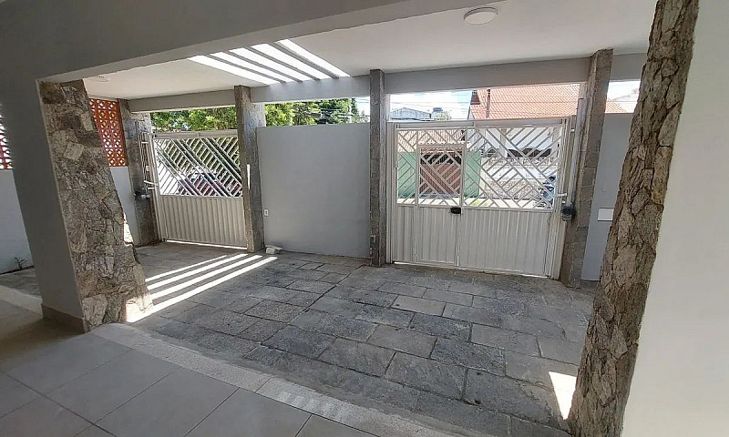 Casa Com 2 Quartos N...