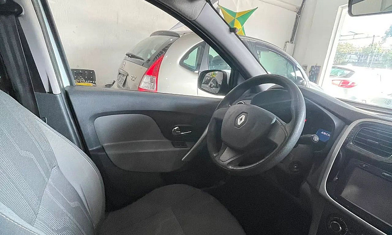 Renault Logan Expres...
