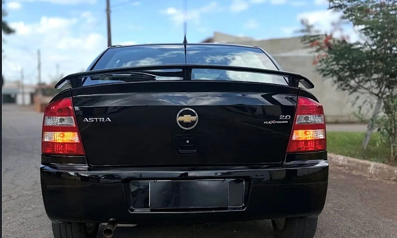 Chevrolet Astra Adva...