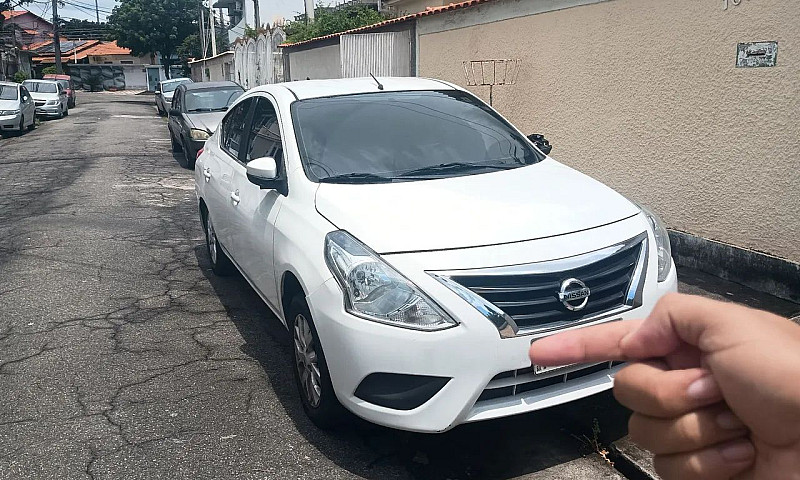 Nissan Versa Sv 1.6 ...