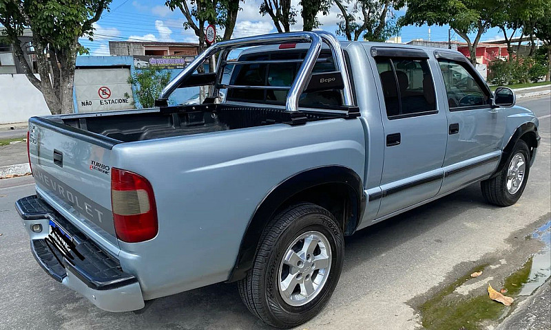 Chevrolet S10 P-Up C...