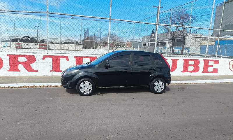 Ford Fiesta 1.0 8V F...