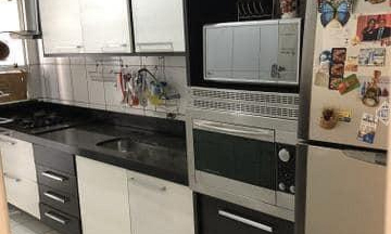 Excelente Casa // Co...
