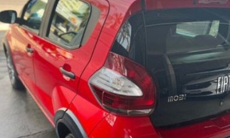 Fiat Mobi...
