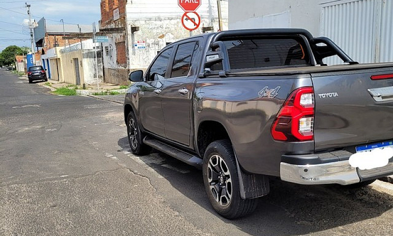 Hilux Srx Diesel...