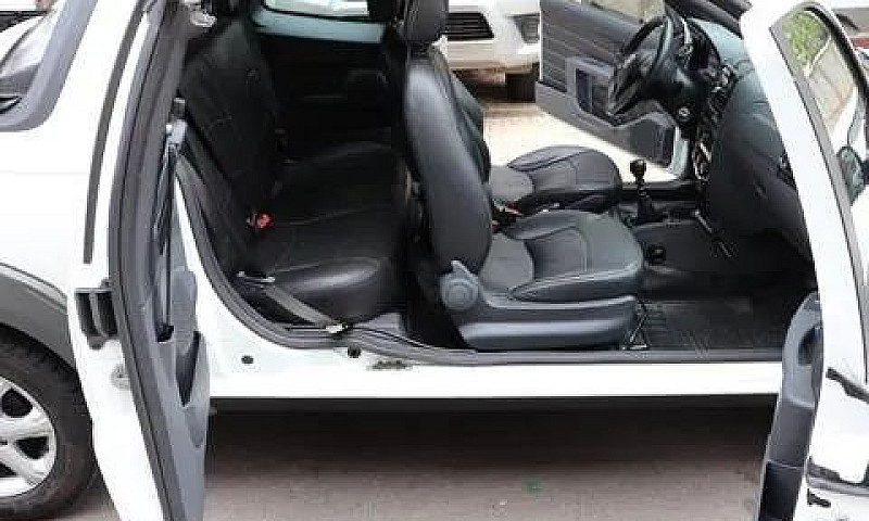 Strada 1.4 Mpi Freed...