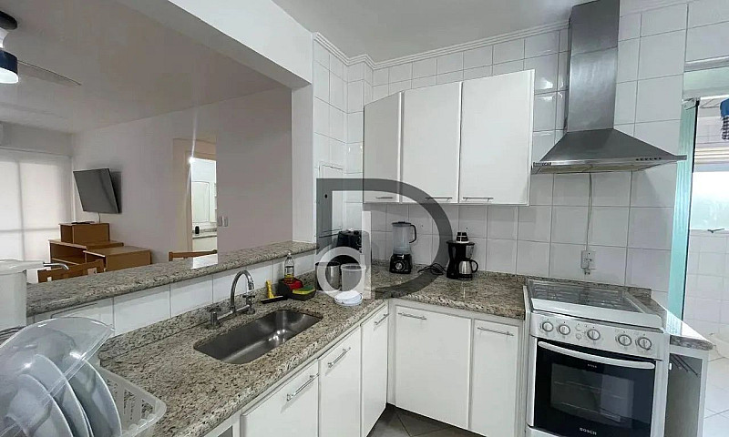 ?? Condomínio Com La...