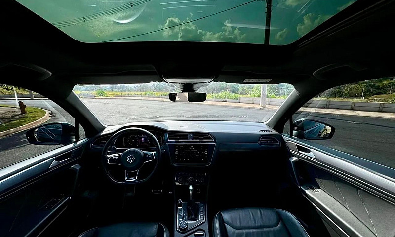 Volkswagen Tiguan Al...