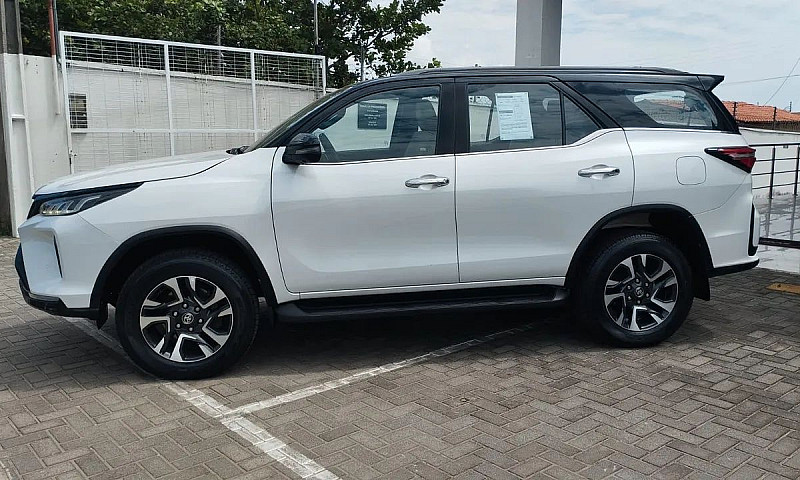 Toyota Hilux Sw4 Dia...