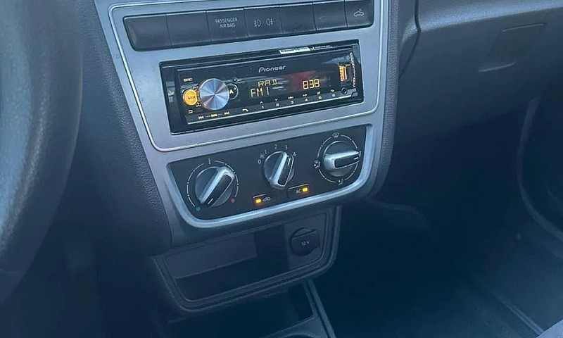 Volkswagen Saveiro T...