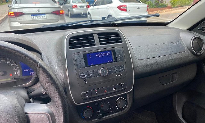 Vendo Kwid Zen 2019/...