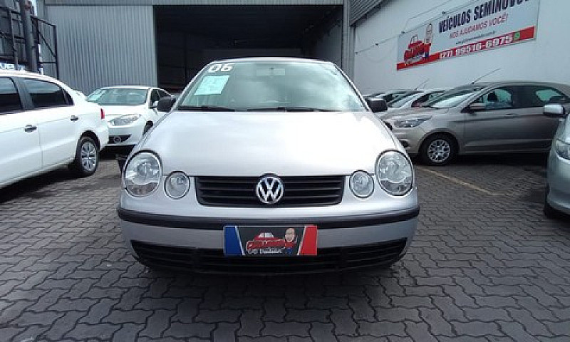 Polo 2006 1.6 Comple...