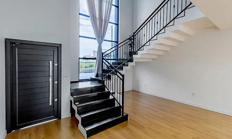 Casa Com 2 Dormitóri...