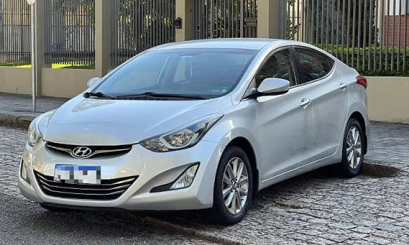  Hyundai Elantra 2.0...