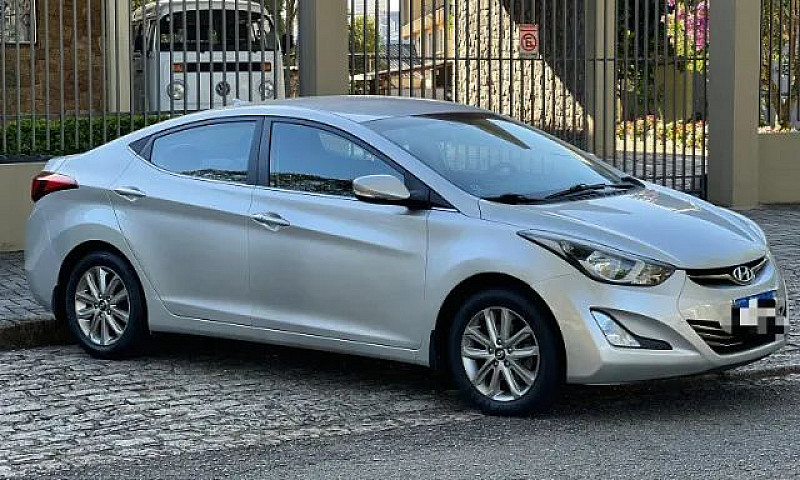  Hyundai Elantra 2.0...