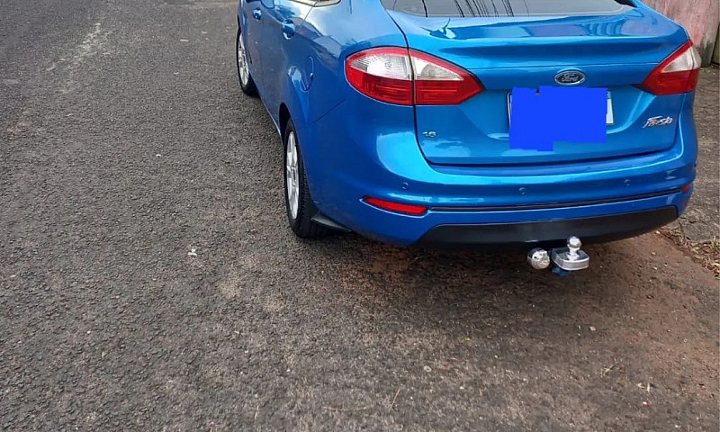 Ford Fiesta Sedan Se...