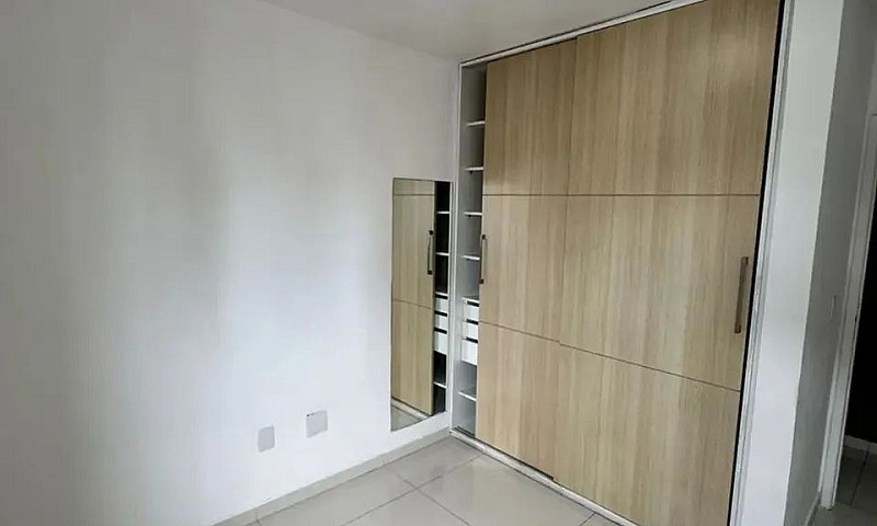3 Sts C/ Armários Em...