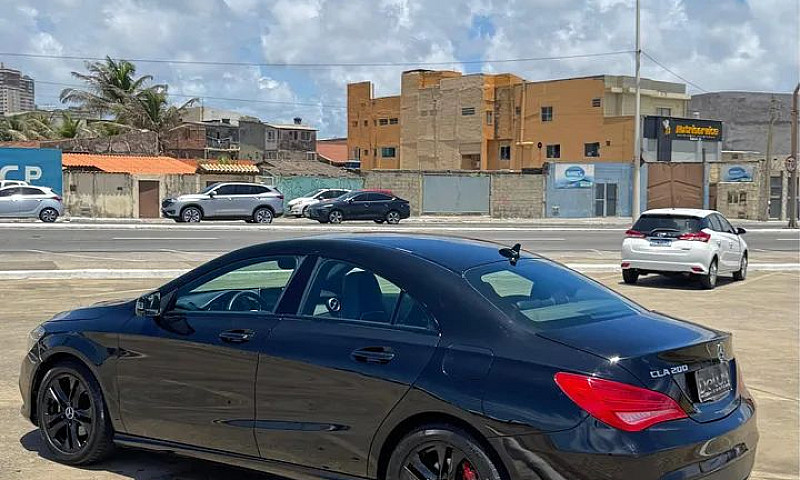 Mercedes-Benz Cla-20...