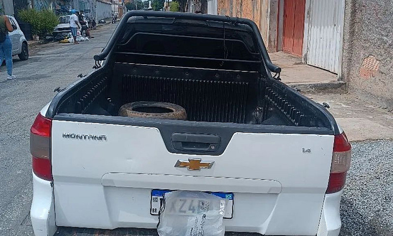 Chevrolet Montana Ls...
