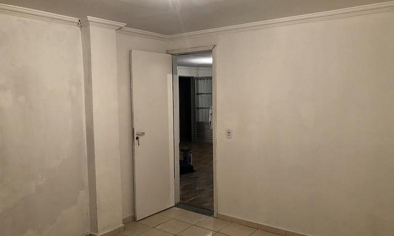 Aluga-Se Ap R$ 550,0...