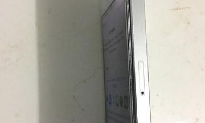 Iphone 5S 16Gb Com D...