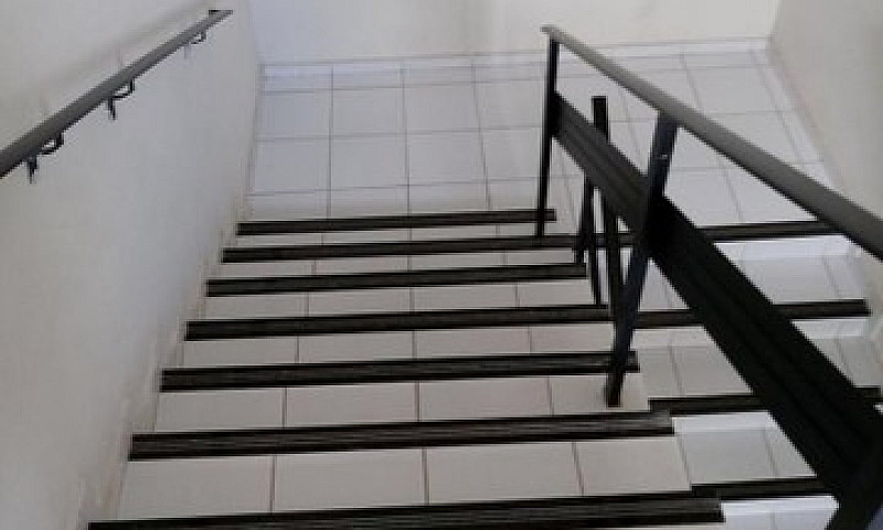 Apt 2/4 Sendo Uma Su...