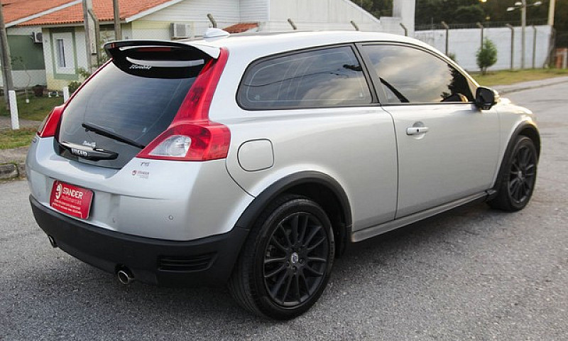 Volvo C30 T-5 2.5 22...