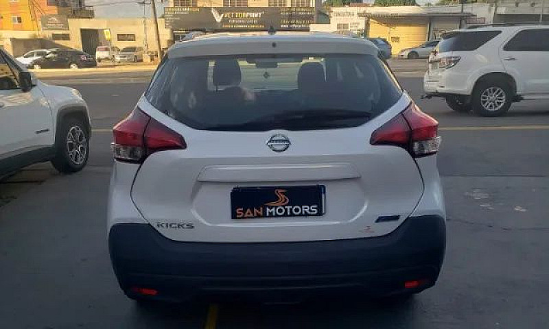Nissan Kicks ...