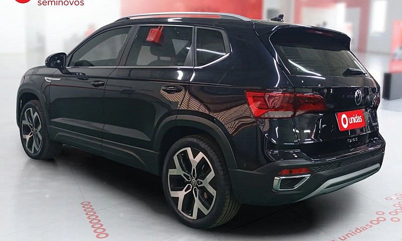 Volkswagen Taos High...