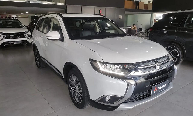 Mitsubishi Outlander...