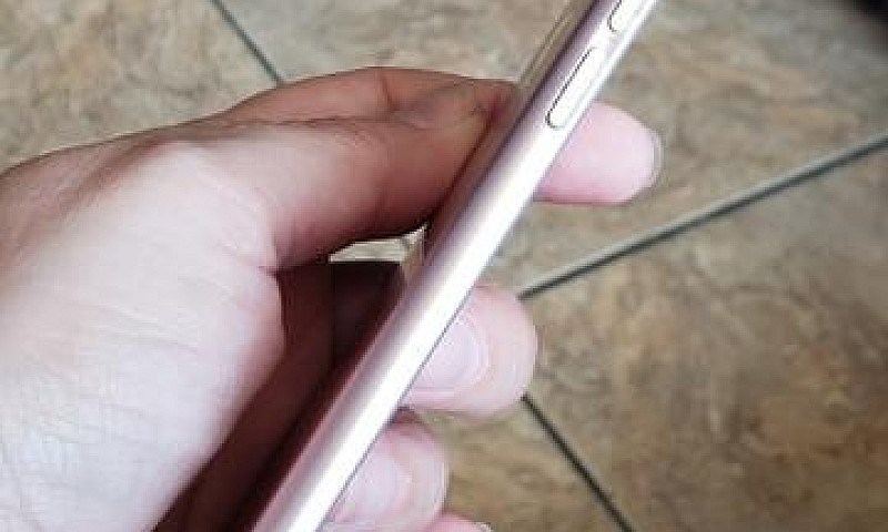 Vendo Iphone 6S Rosê...