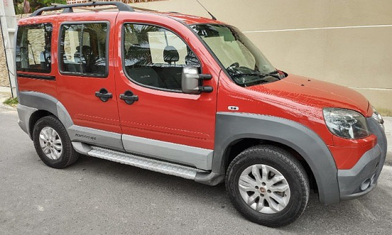 Fiat Doblô Adventure...