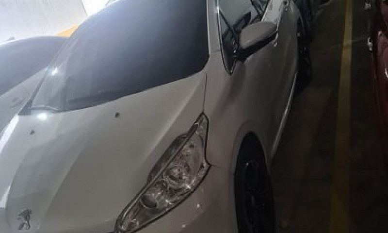 Peugeot 208 Griffe 2...