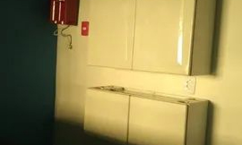 Aluguel Casa - 1.300...