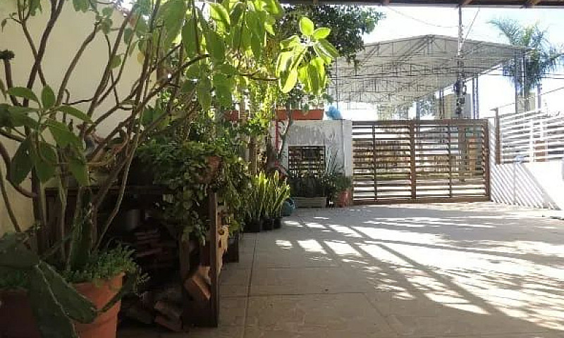Casa Para Locação An...