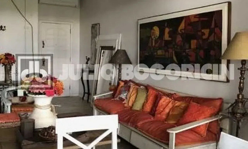 Apartamento À Venda ...