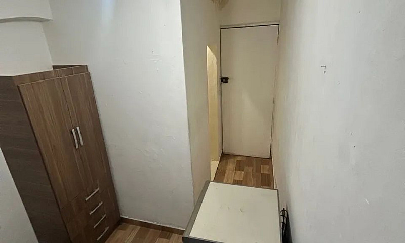 Quarto Mobiliado A P...