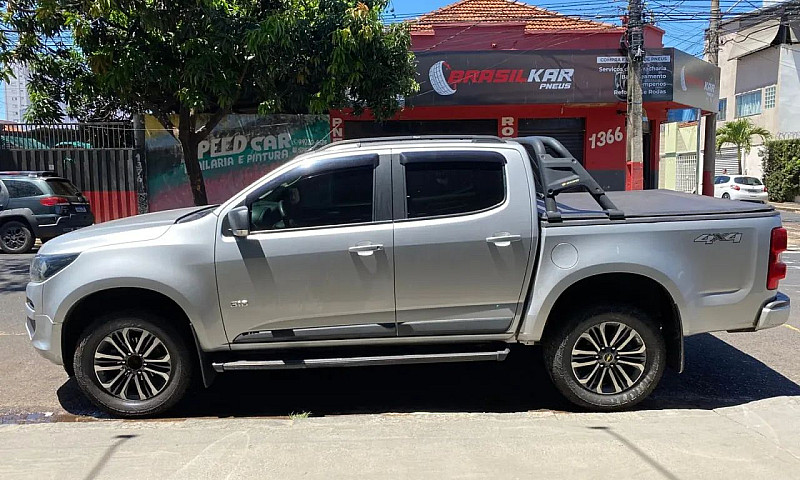 Chevrolet S10 Pick-U...