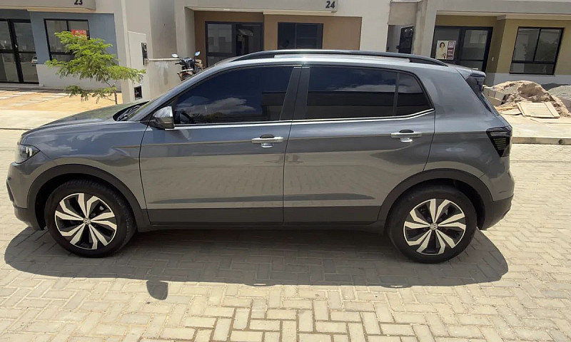 Volkswagen T-Cross 1...
