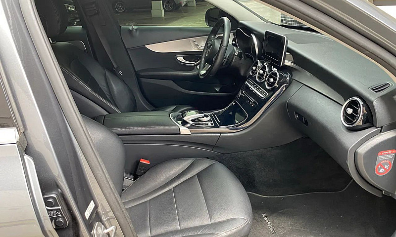 Mercedes-Benz C-200 ...