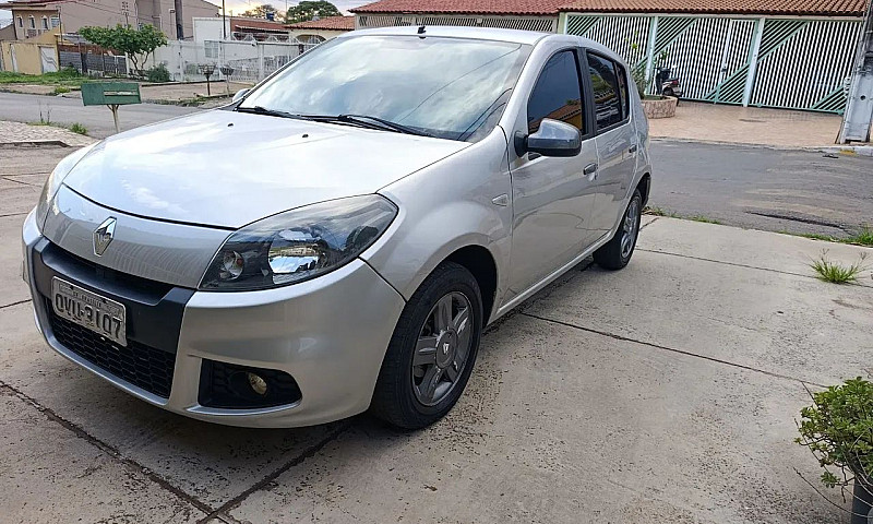 Renault Sandero Expr...