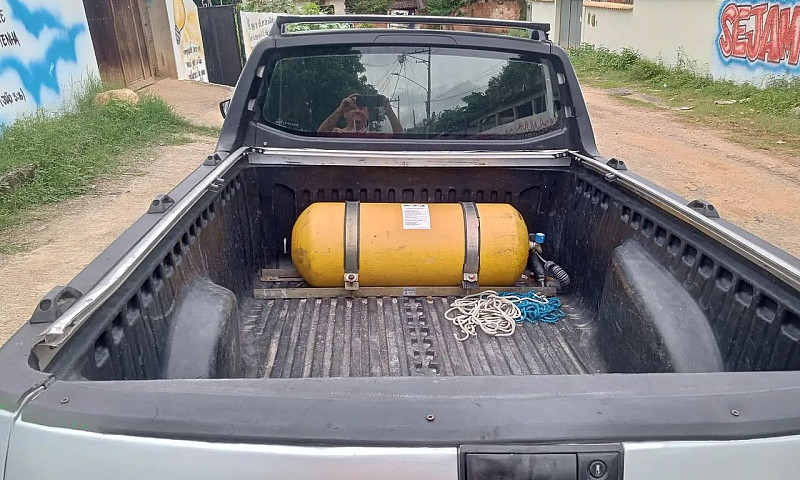Volkswagen Saveiro 1...