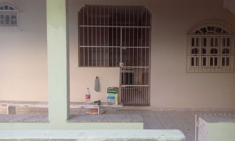 Alugo Casa Em Morada...