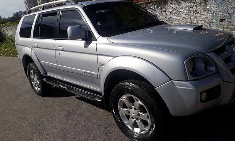 Pajero Sport 4X4 201...