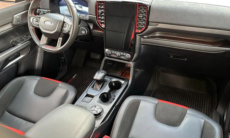 Ford Ranger Raptor...