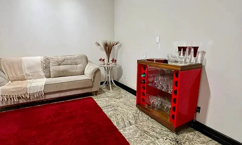 Casa Vera Cruz, Cari...