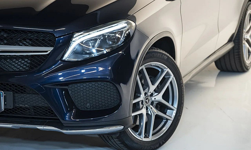 Mercedes-Benz Gle-40...