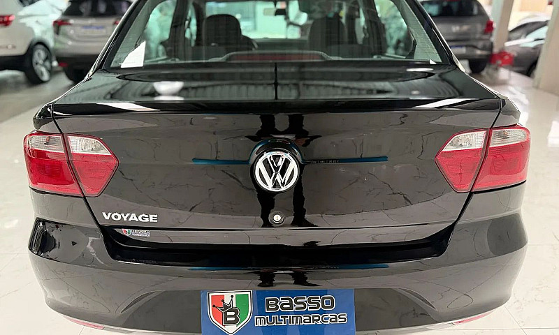 Volkswagen Voyage 1....