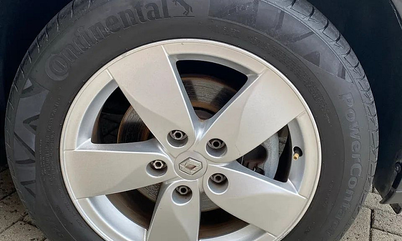 Renault Fluence Sed....