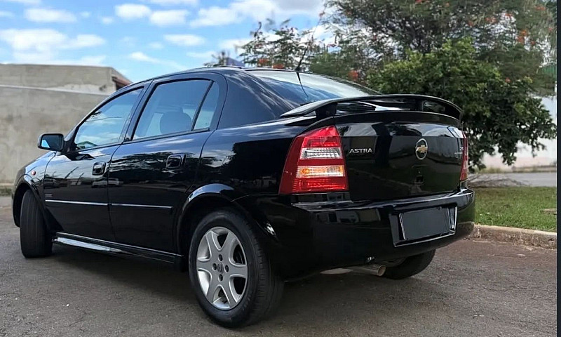 Chevrolet Astra Adva...